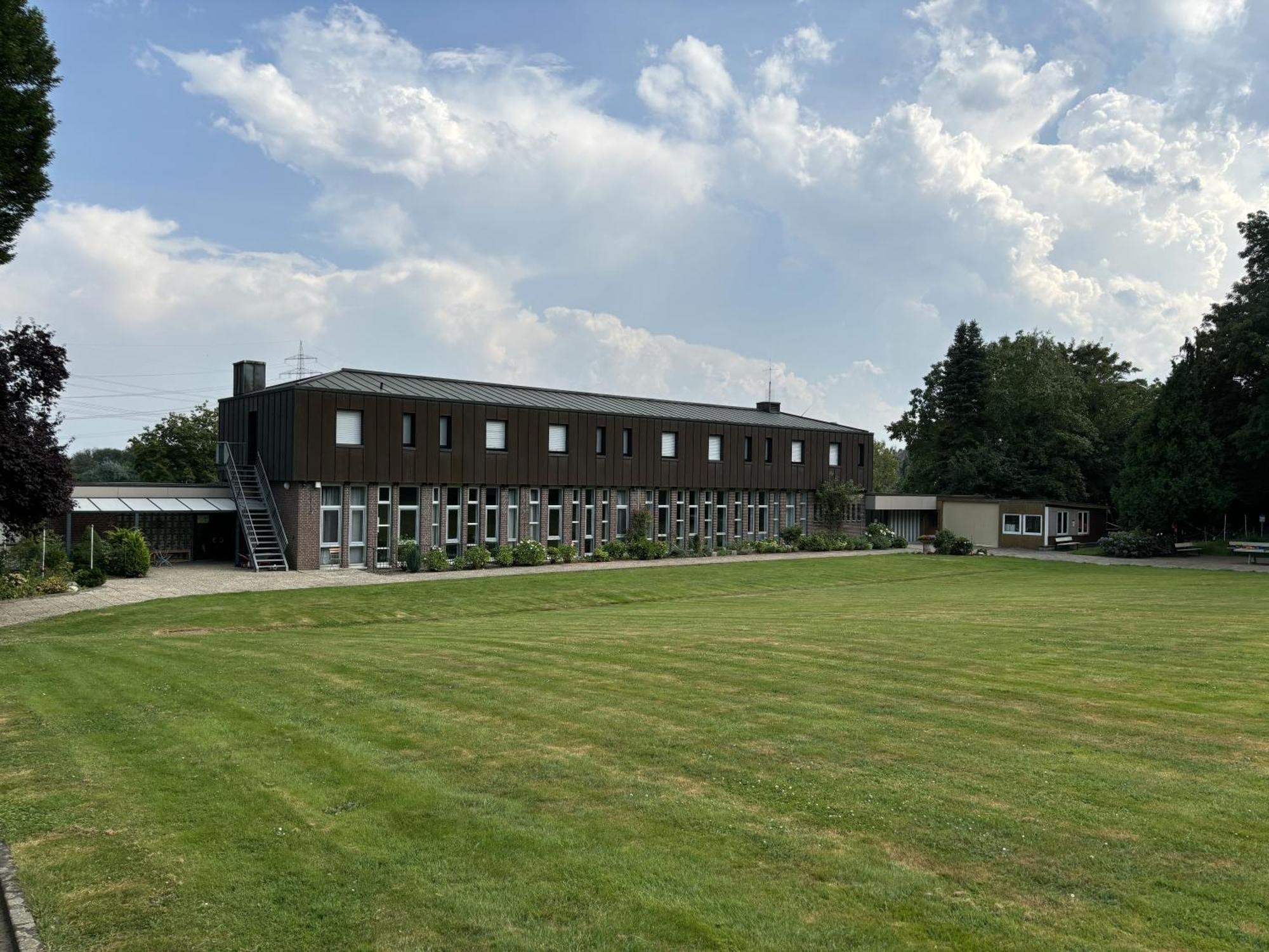 Hotel Haus Der Begegnung - Schoenstattzentrum Im Bistum Aachen à Baesweiler Extérieur photo